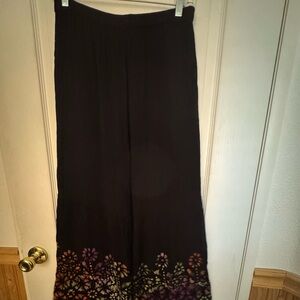 Wide-Leg Black with Multicolor Floral Hem